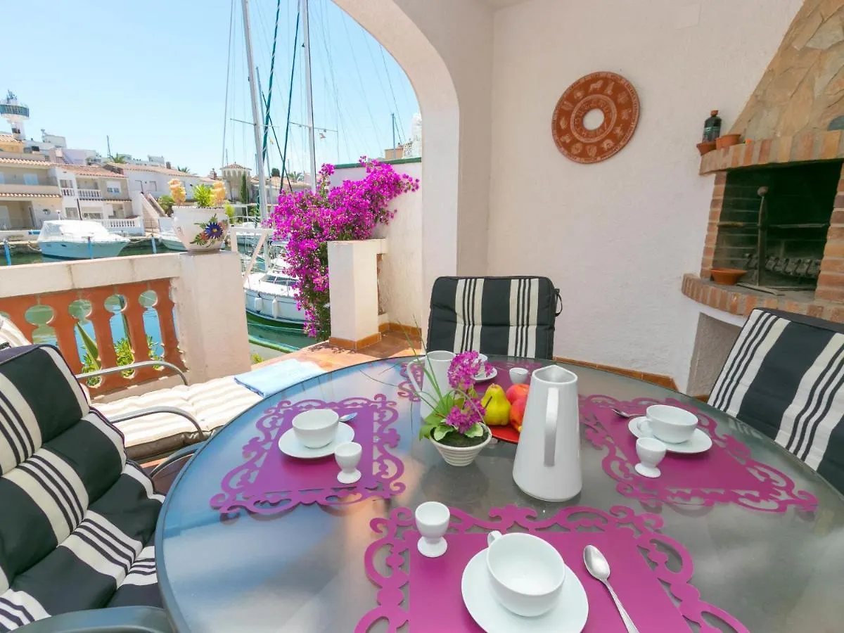 Holiday Home Port Argonautes Empuriabrava Spain