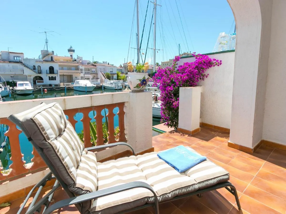 Holiday Home Port Argonautes Empuriabrava 0*,  Spain