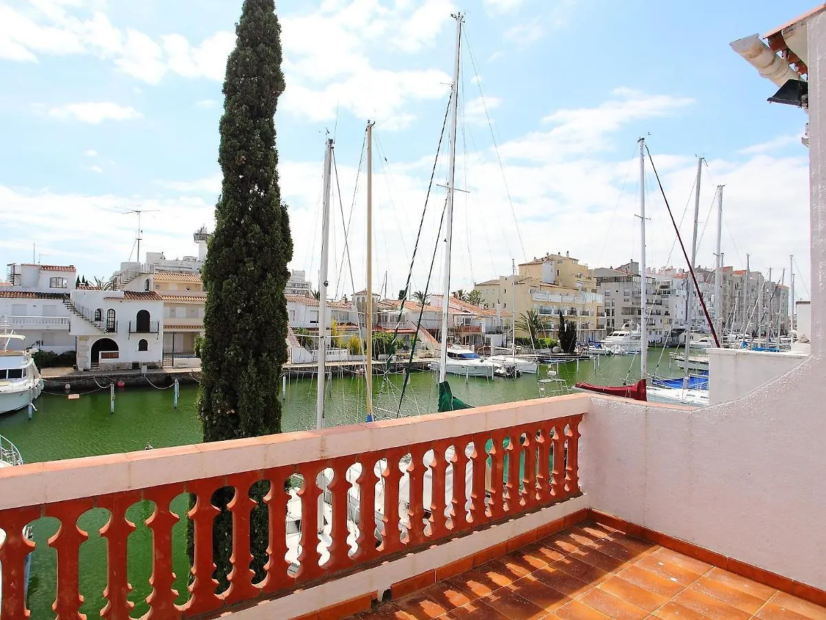 Holiday Home Port Argonautes Empuriabrava