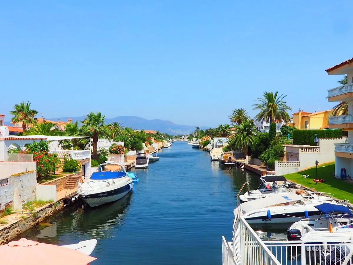 Holiday Home Port Argonautes Empuriabrava