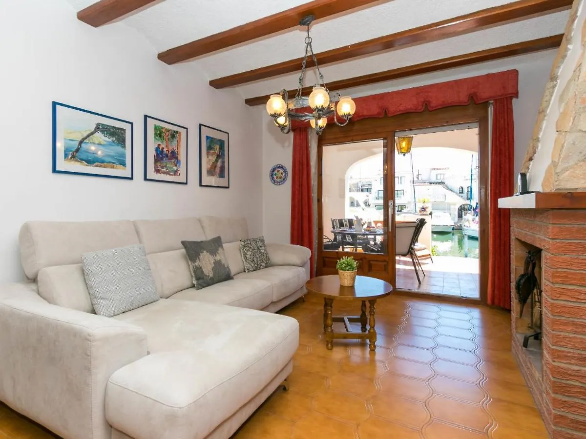 Holiday Home Port Argonautes Empuriabrava